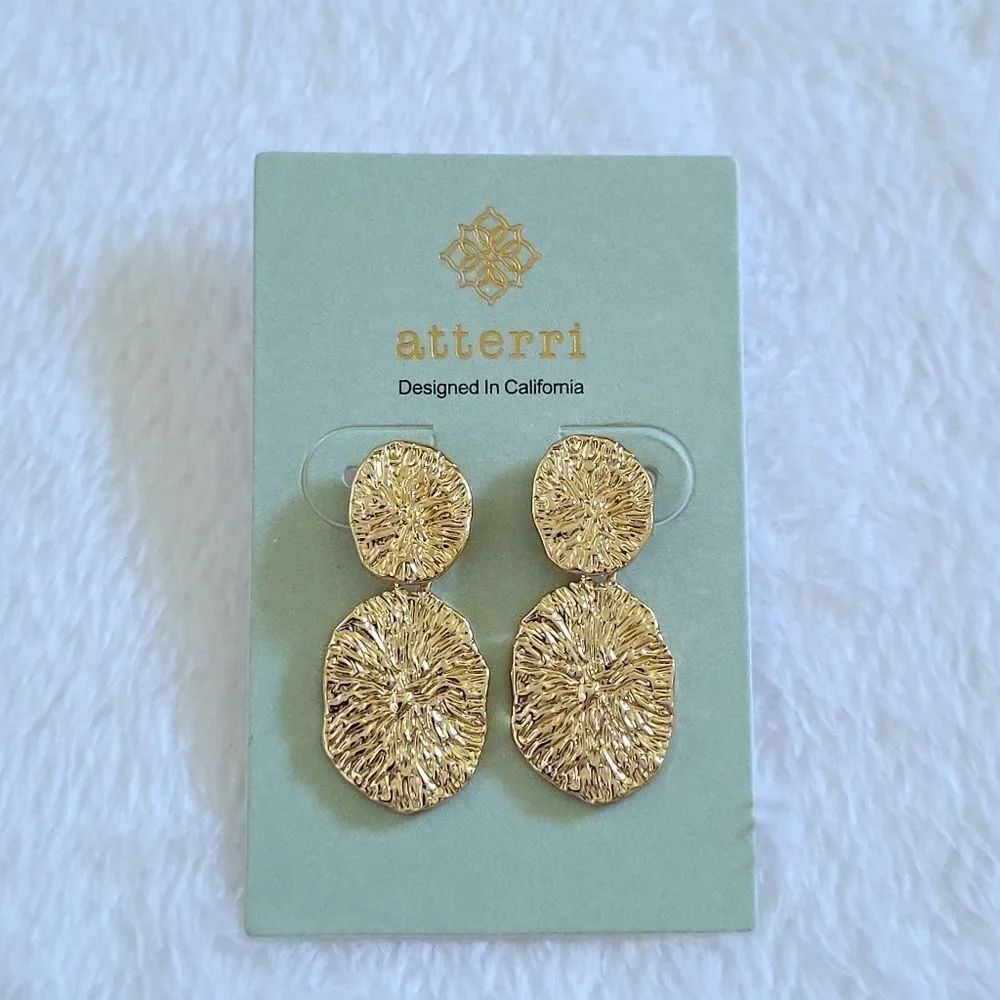 Atterri🛬 Texured Gold💛 Plated Earrings